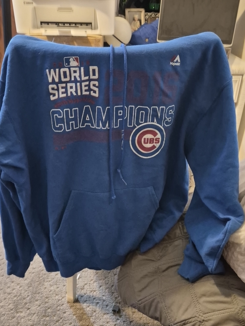 Jerzees Blue World Series Champions Zip-Up Sweater with Cubs Logo